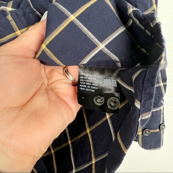 Uniqlo Long‎ Sleeve Button Up Sz S - Picture 6 of 6